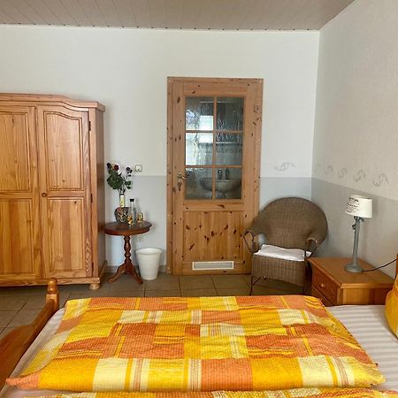 Ferienwohnung Minnies-Schiefertraum Brauneberg Exteriör bild