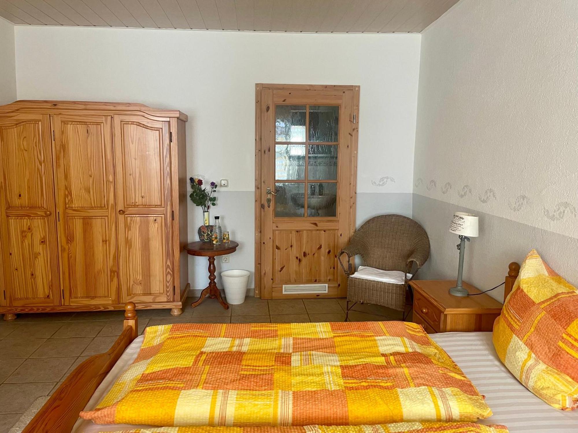 Ferienwohnung Minnies-Schiefertraum Brauneberg Exteriör bild